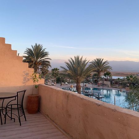 Les Jardins D Amizmiz 6 Piscines Bed & Breakfast Wawizelte Екстериор снимка