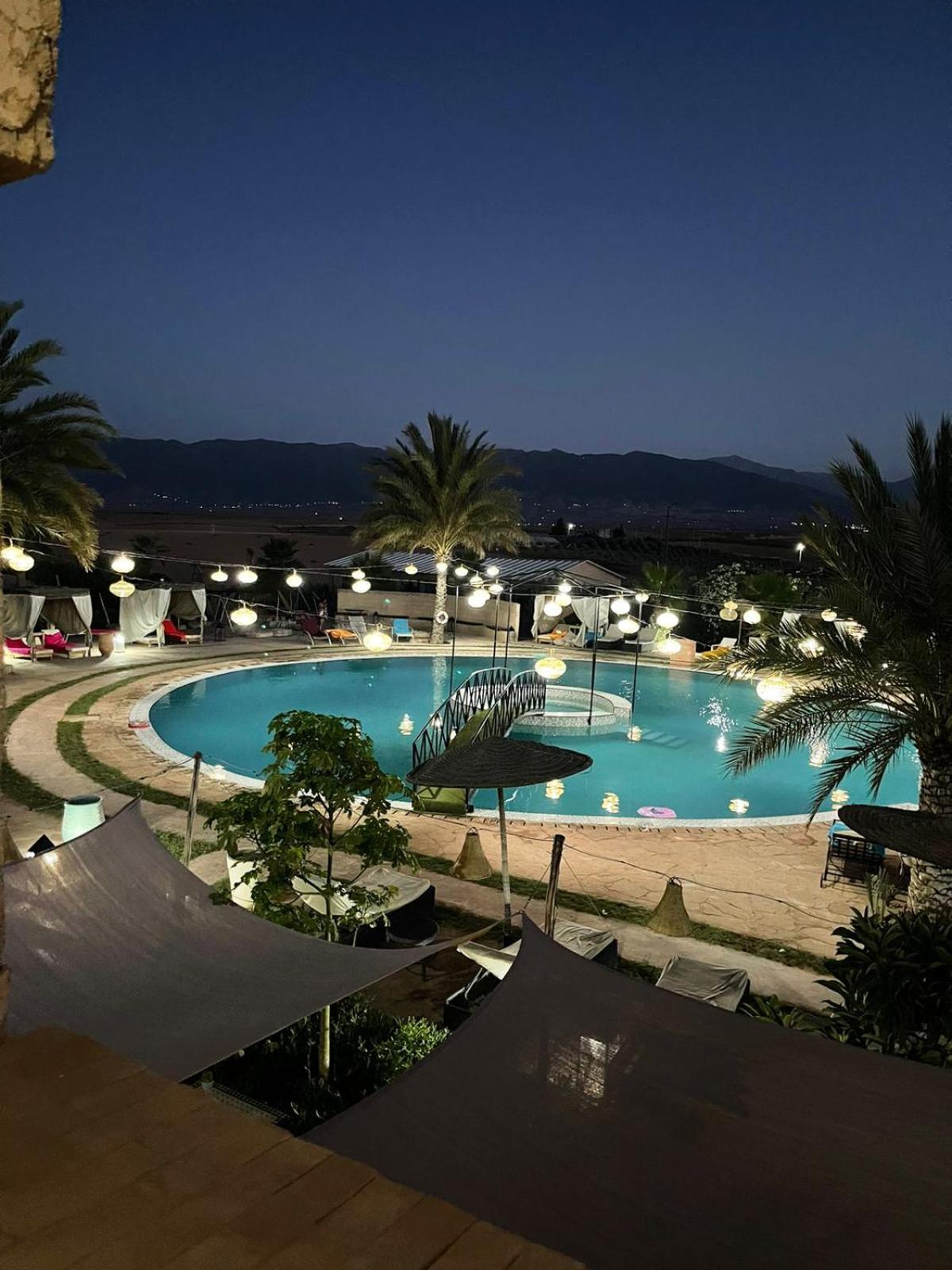 Les Jardins D Amizmiz 6 Piscines Bed & Breakfast Wawizelte Екстериор снимка