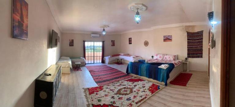 Les Jardins D Amizmiz 6 Piscines Bed & Breakfast Wawizelte Екстериор снимка